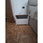 Moderna Coppia di comodini finitura Bianco Opaco e Noce Dark, guide ammortizzate