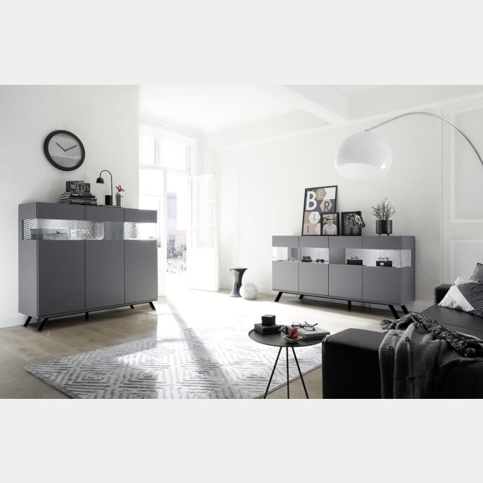Sala moderna composta da Madia 2 e 3 ante, finitura carbonio, piedino in ferro nero