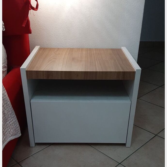 Coppia di comodini Bianco Opaco e Noce Dark, guide ammortizzate