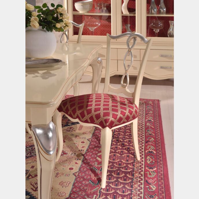 Sedia Tappezzata Finitura Avorio Patinato e Argento