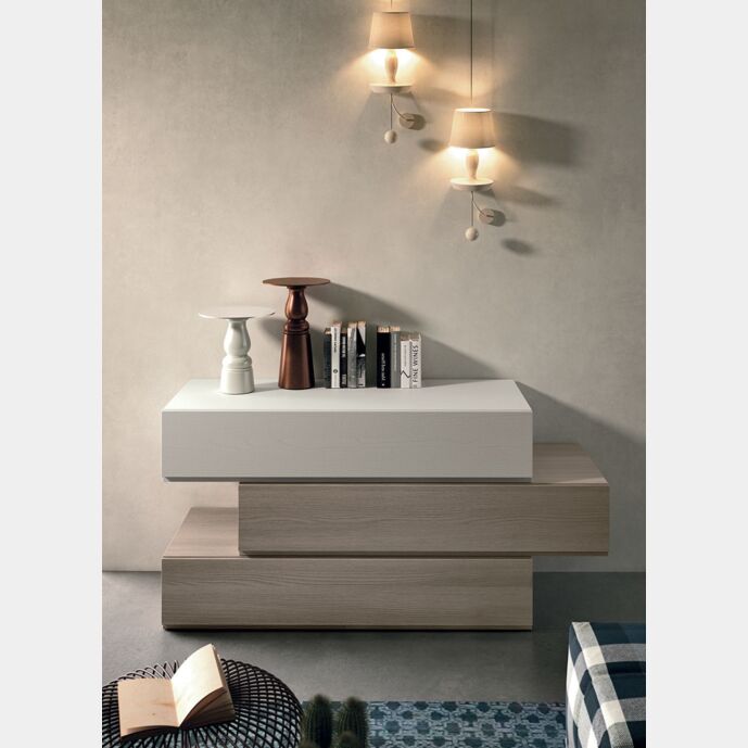 Comò particolare con 3 cassetti di alta qualità in finitura Frassinato bianco e Olmo