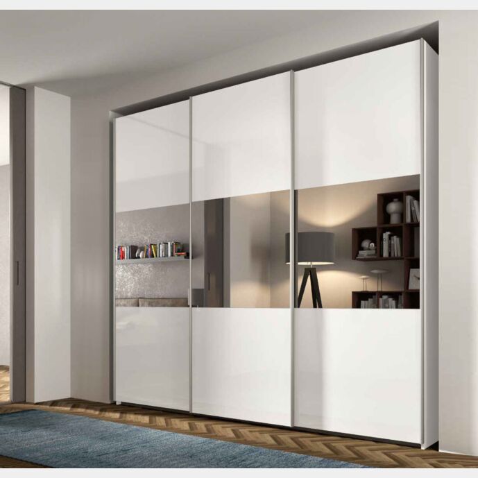 Armadio con specchio a 3 ante scorrevoli con struttura e ante Bianche laccate Lucido