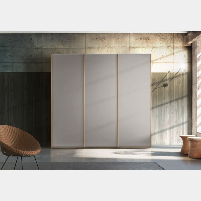 Armadio moderno a 3 ante scorrevoli in finitura Grigio seta Zenzero Shop