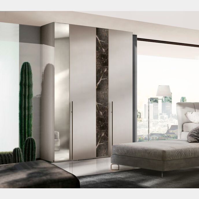 Armadio battente 4 ante con anta a specchio, in finitura Marmo nero e Grigio seta