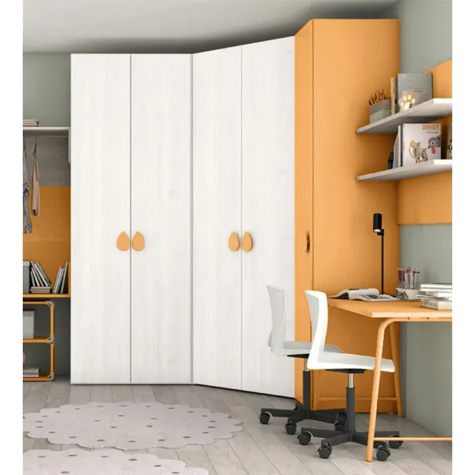 Armadio ad angolo miele da cameretta