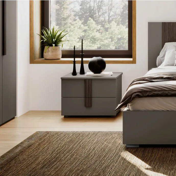 Comodino 2 cassetti, Grigio cenere con maniglia cannettata grigia, L.55