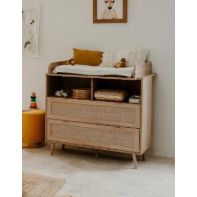 Mobiletto fasciatoio con 2 ante e 2 vani a giorno, finitura Quercia con frontali effetto Rafia