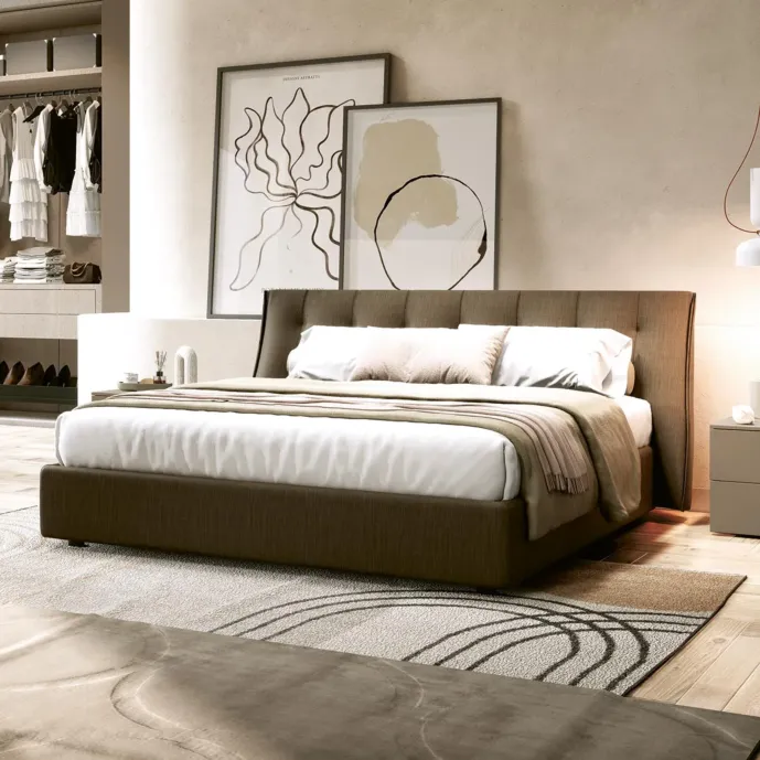 letto marrone con box