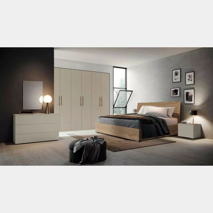 Camera matrimoniale scontata con armadio battente, letto contenitore