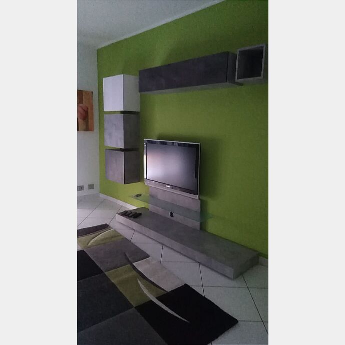 ACQUISTA ANCHE TU Parete attrezzata Bianca Lucida, Beton e Ossido