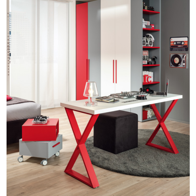 Scrivania per ragazzi Moretti Compact, finitura Bianco luce e Ciliegia laccato