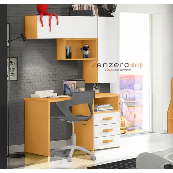 scrivania bianca e arancio