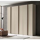 Armadio battente 6 ante, in finitura Cachemire e Noce naturale