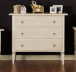 Comò classico, Laccato avorio patinato