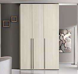 Armadio Noce brina L.151 a 3 ante battenti H.257