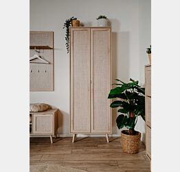 Armadietto Kara multiuso con 2 ante e 6 ripiani, in finitura Quercia ed effetto Rafia