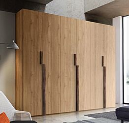 Armadio scontato a 6 ante battenti in finitura Noce biondo