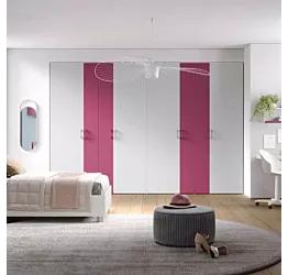 armadio fuxia e kiri