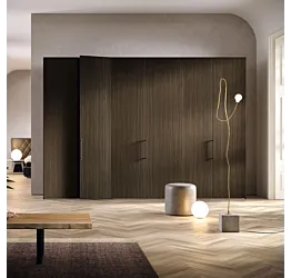 armadio grande brunito