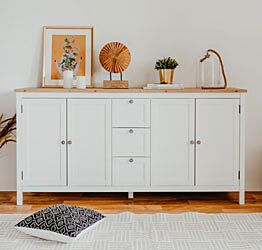 Madia credenza 4 ante, 3 cassetti in finitura bianco opaco con top in quercia