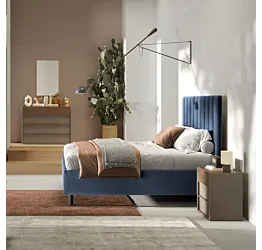 offerta camera con letto blu