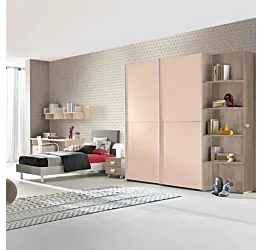 Cameretta con armadio scorrevole, finitura Bianco frassino, Gessato canapa e Peonia