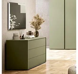 comò laccato per cameretta