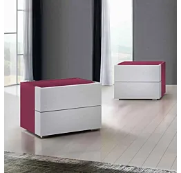 comodini porpora laccati