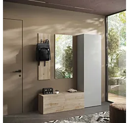 ingresso moderno con colonna