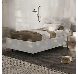 letto bianco in ecopelle