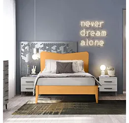 Letto singolo Winner con testata in legno, finitura Miele