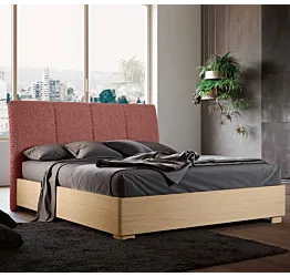 letto moderno con testata rosa