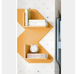 Libreria sospesa Miele, Made in Italy