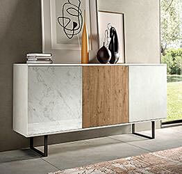 Madia  moderna Shapley con 3 ante in finitura Bianco calce, Rovere nordico e Vetro marmo white