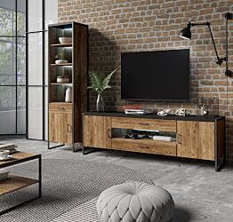 Sala completa formata da vetrina, tavolino basso, porta TV e madia contenitore alta