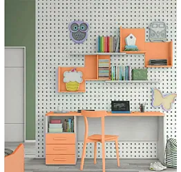 Zona studio in finitura Papaya e Cemento artico