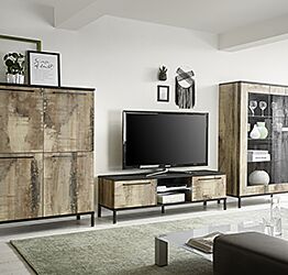 Soggiorno Industry con madia 4 ante, porta tv e vetrina in finitura nero bruciato e pero