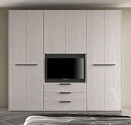 Armadio Allodola con 6 ante battenti e vano Tv, colore Frassino gesso 