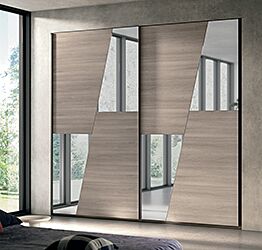 Armadio a 2 ante scorrevoli di alta qualità in finitura Olmo con specchi
