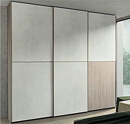 Armadio con 3 ante scorrevoli in finitura Noce brina e Cemento artico
