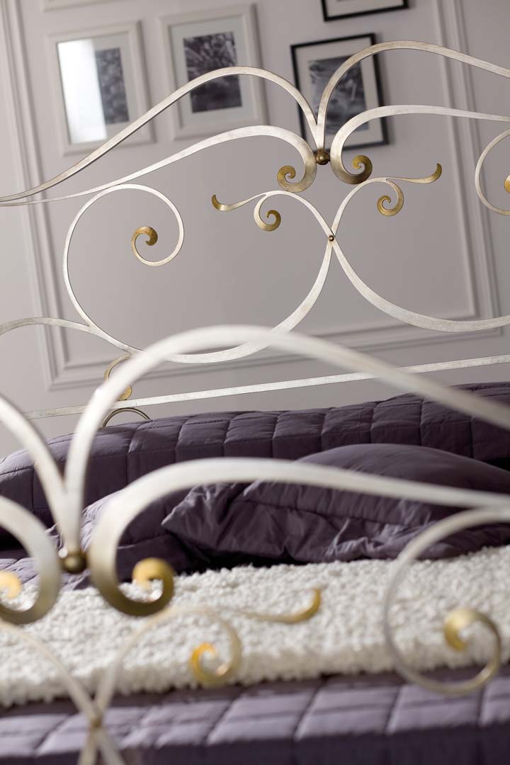 letto matrimoniale in ferro marrone anticato oro