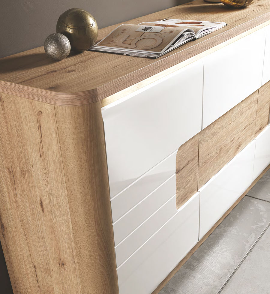 Madia 2 ante e 3 cassetti, bianco laccato e rovere wellington, made in Italy