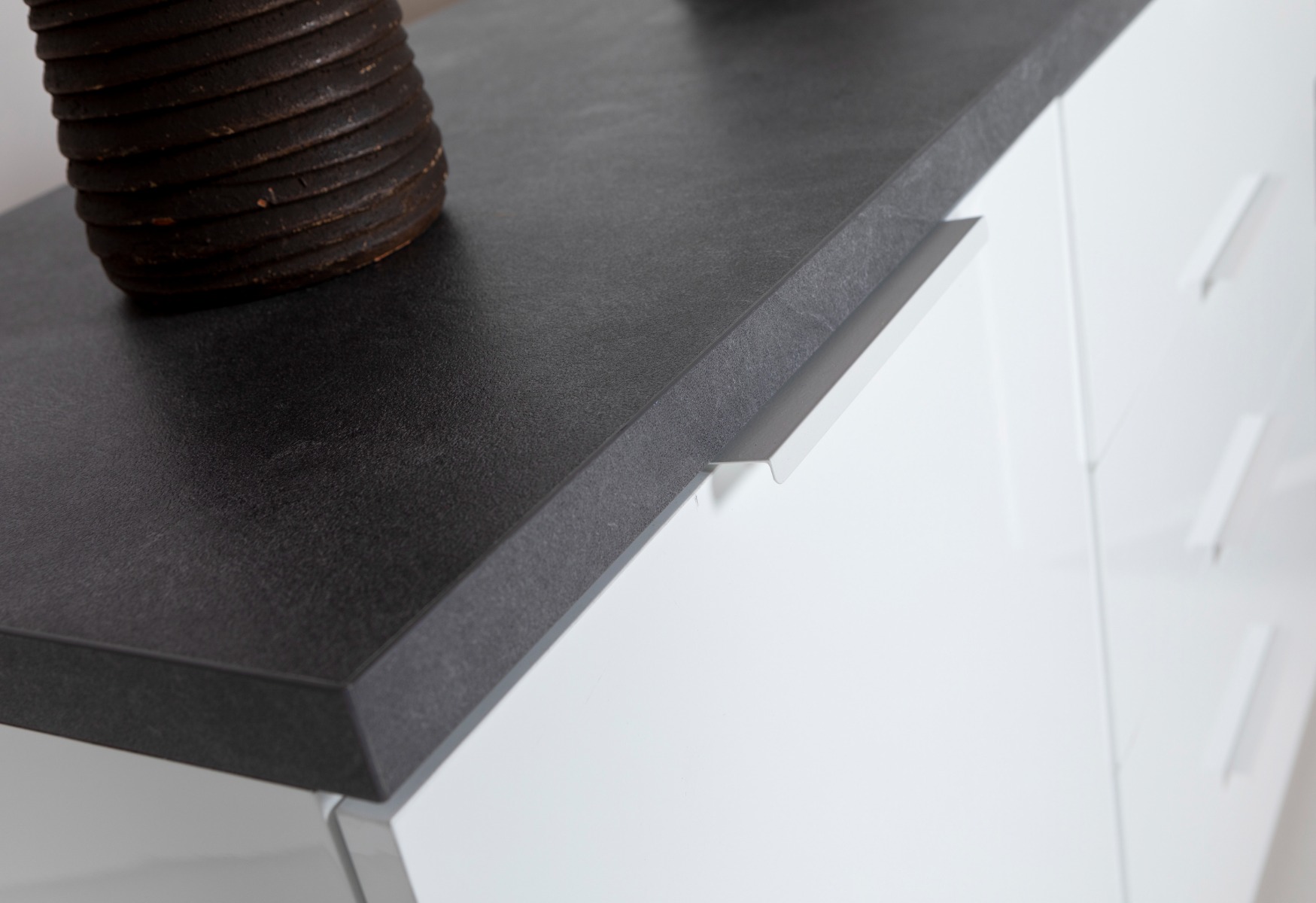 Madia 2 ante e 4 cassetti, finitura Bianco Lucido e Grigio