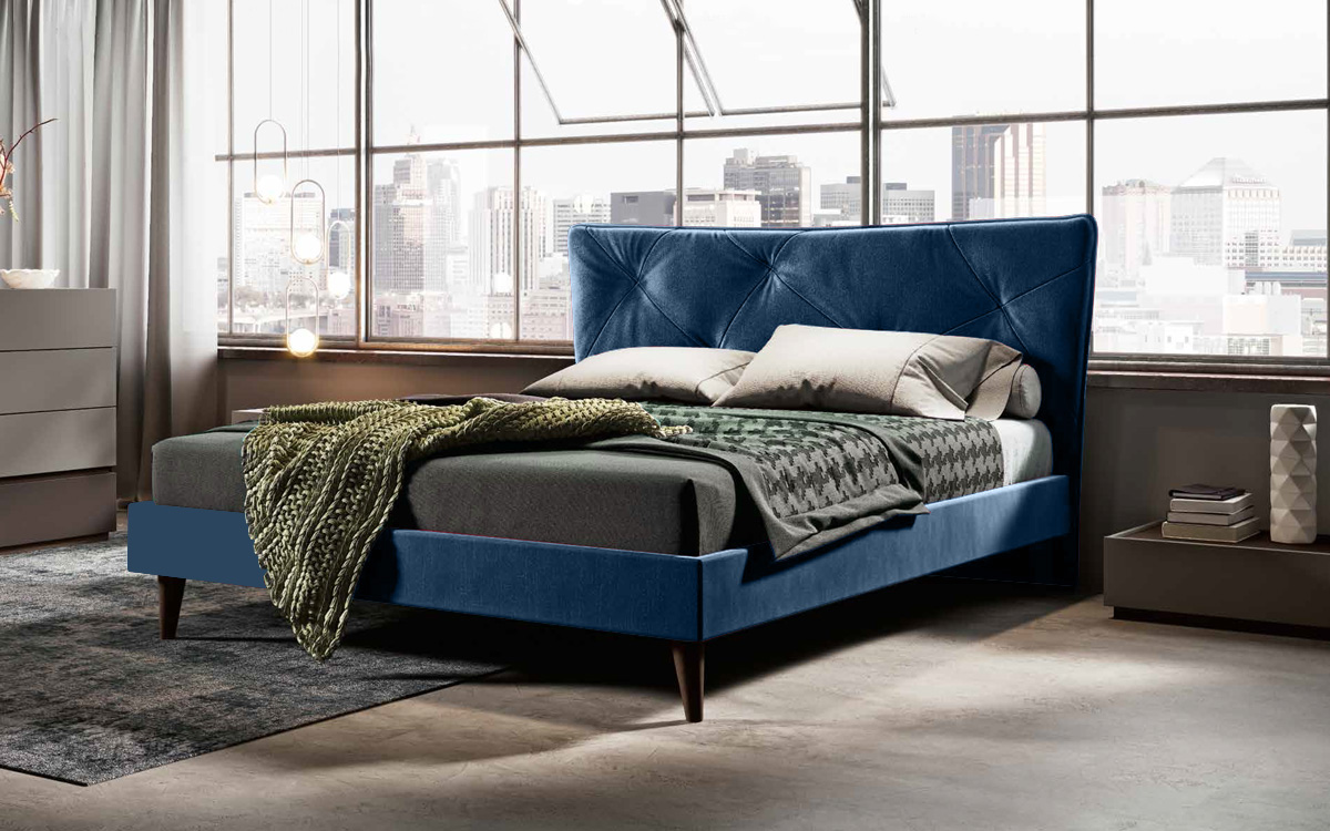 Letto matrimoniale cobalto in tessuto, 180 x 200 con testata retrofinita versione king size