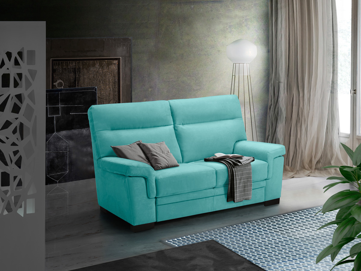 Divano Kim azzurro cielo a 2 posti