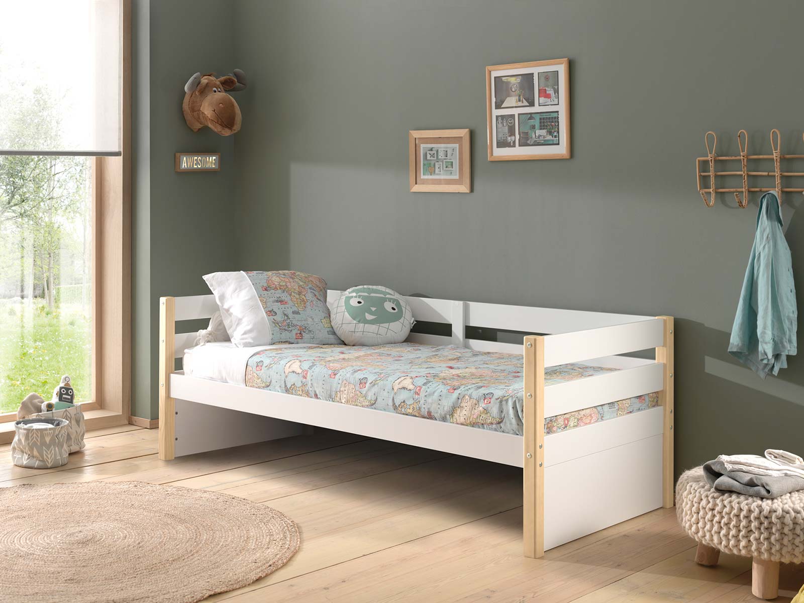 Letto in massello singolo per bambini, pino naturale e bianco