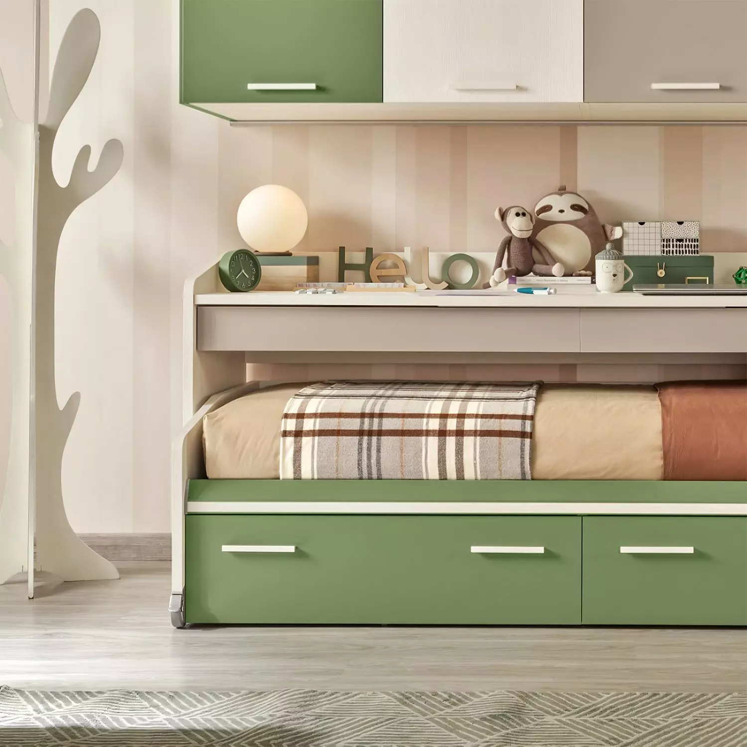 camera con ponte e angolo verde