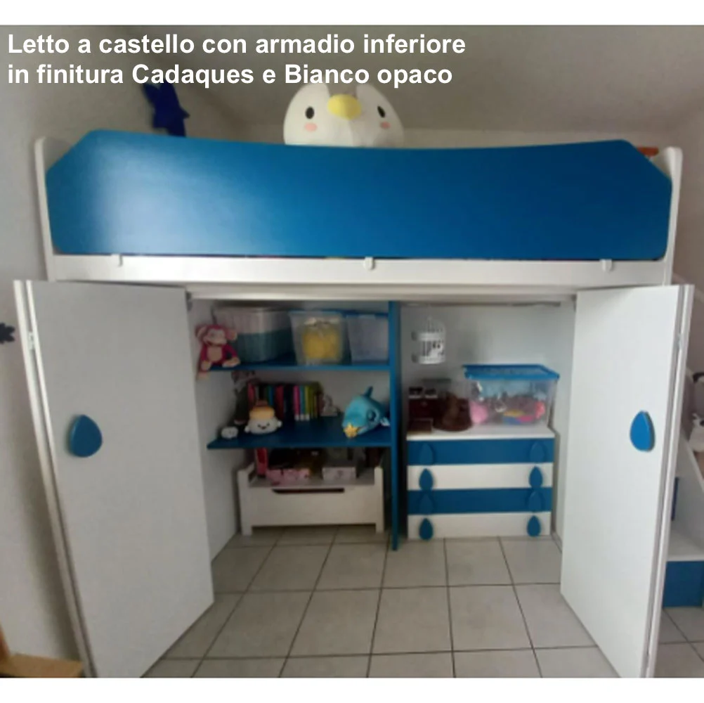 Letto a castello con armadio inferiore in finitura Cadaques e Papaya