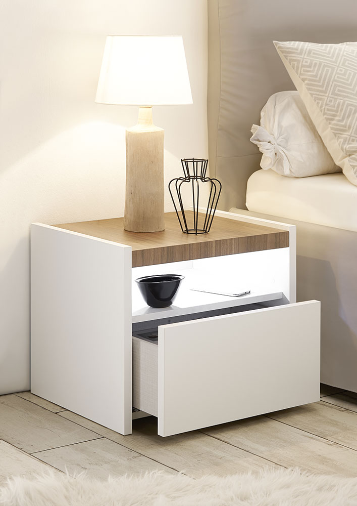 Coppia di comodini finitura Bianco Opaco e Noce Stelvio, guide ammortizzate