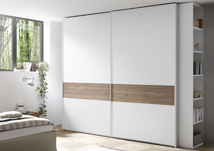 Maxi Armadio moderno con ante scorrevoli, Bianco Opaco con fascia Noce Dark